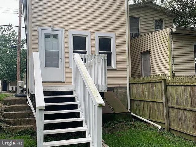 319 GRANT ST, Pottstown, PA 19464