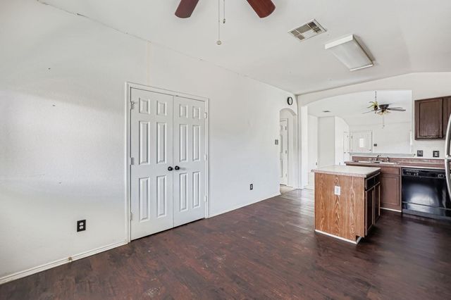 200 Firebush WAY, Buda, TX 78610