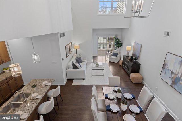 210 ELLA DR, Conshohocken, PA 19428