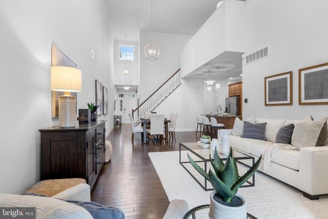 210 ELLA DR, Conshohocken, PA 19428