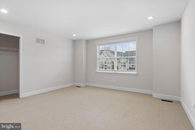 210 ELLA DR, Conshohocken, PA 19428