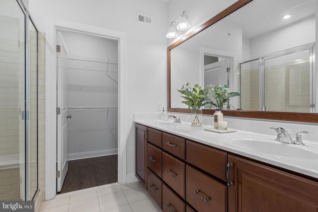 210 ELLA DR, Conshohocken, PA 19428