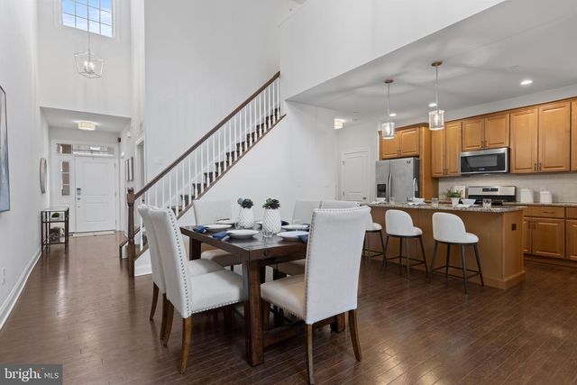 210 ELLA DR, Conshohocken, PA 19428