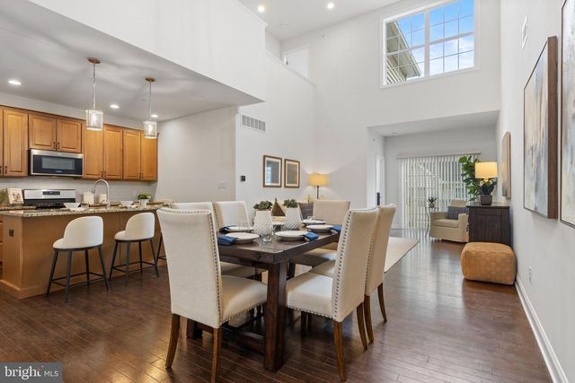 210 ELLA DR, Conshohocken, PA 19428