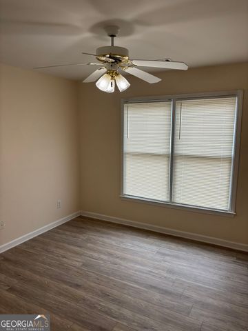 220 Cross Creek Drive, Lilburn, GA 30047