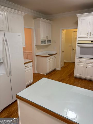 220 Cross Creek Drive, Lilburn, GA 30047