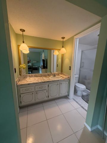407 GREENBRIER A, West Palm Beach, FL 33417