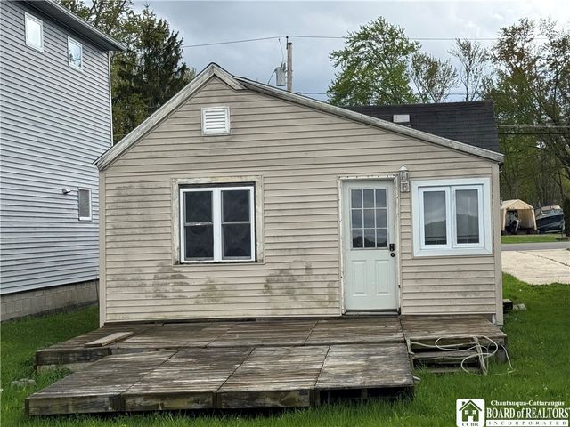 269 East Terrace Avenue, Busti, NY 14750