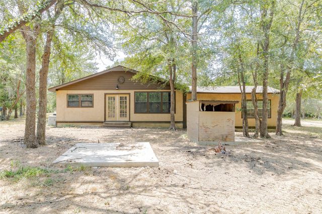 4459 Pettytown Road, Dale, TX 78616
