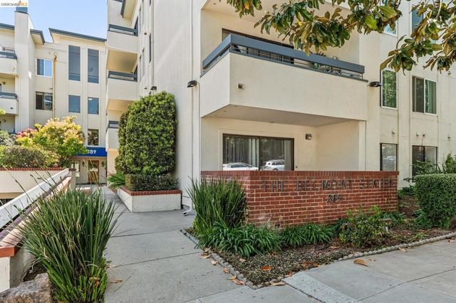 389 Belmont Street 411, Oakland, CA 94610