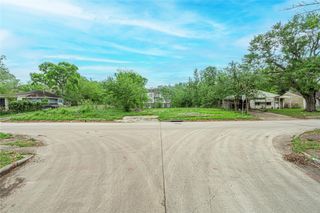 6031 Beekman Road, Houston, TX 77021