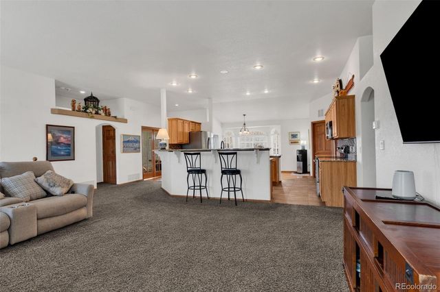 1408 E Kiva Drive, Pueblo, CO 81007