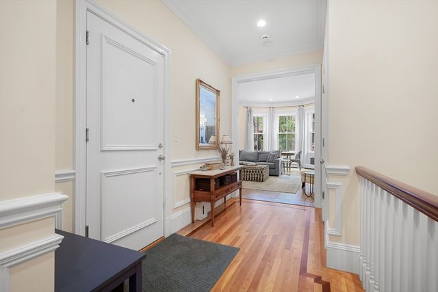 28 Marlborough Street 1, Boston, MA 02116