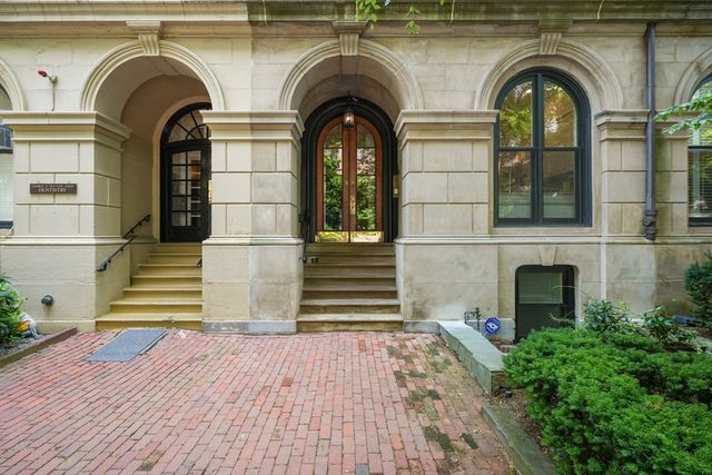 28 Marlborough Street 1, Boston, MA 02116