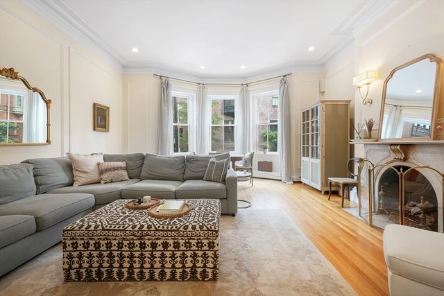 28 Marlborough Street 1, Boston, MA 02116