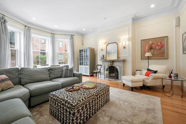 28 Marlborough Street 1, Boston, MA 02116