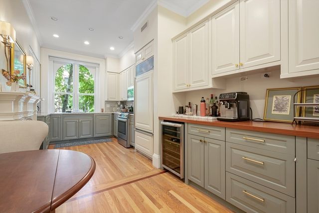 28 Marlborough Street 1, Boston, MA 02116