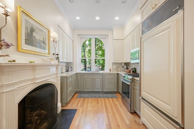 28 Marlborough Street 1, Boston, MA 02116