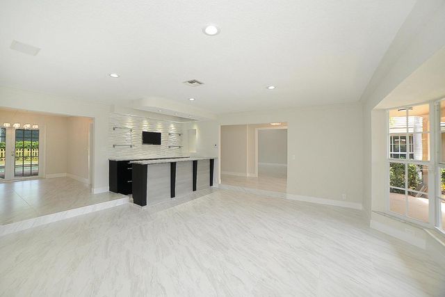 6943 Giralda Circle, Boca Raton, FL 33433