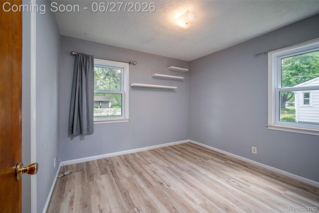 2347 Pauline Drive, Waterford Charter Township, MI 48329