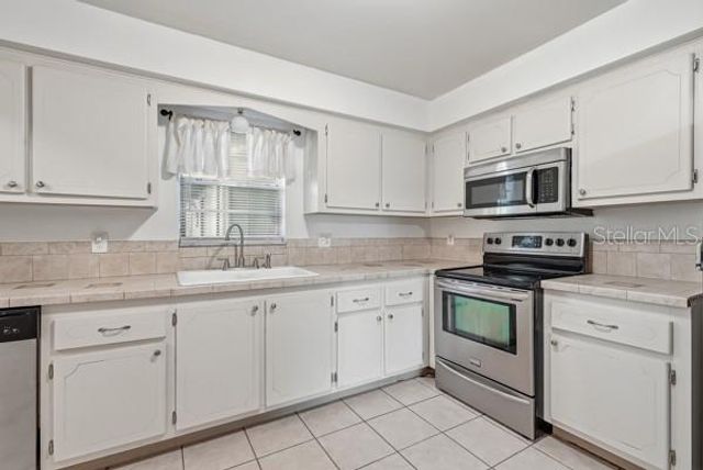 1706 BELLEAIR FOREST DRIVE 136, Clearwater, FL 33756
