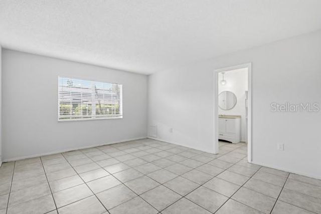 1706 BELLEAIR FOREST DRIVE 136, Clearwater, FL 33756
