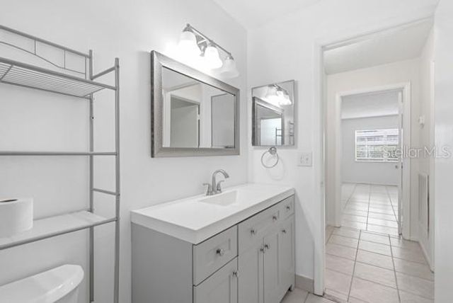 1706 BELLEAIR FOREST DRIVE 136, Clearwater, FL 33756