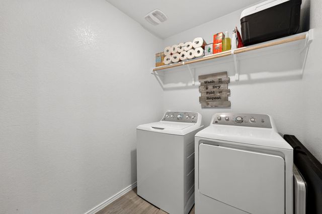 17801 Dockery DR, Elgin, TX 78621