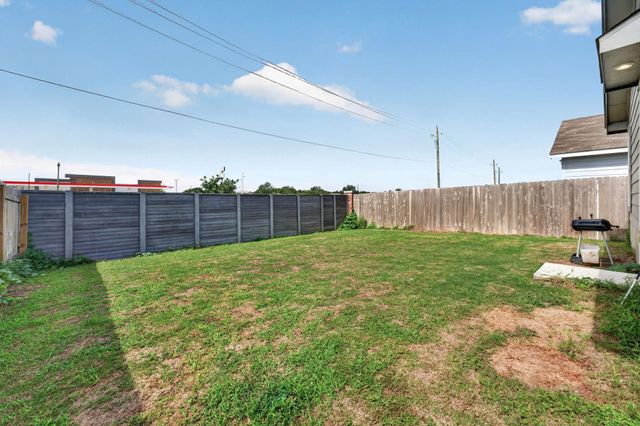 17801 Dockery DR, Elgin, TX 78621
