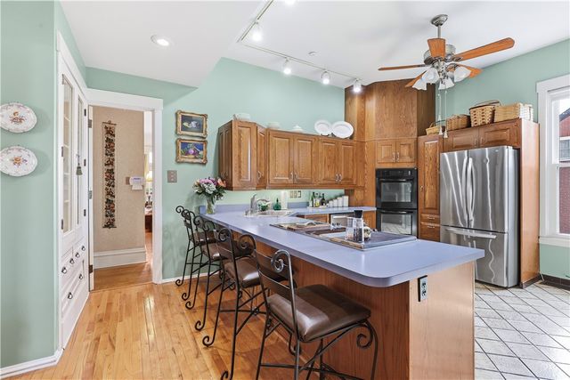 136 W Swissvale Ave, Regent Square, PA 15218