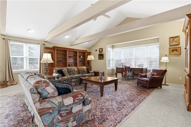 136 W Swissvale Ave, Regent Square, PA 15218