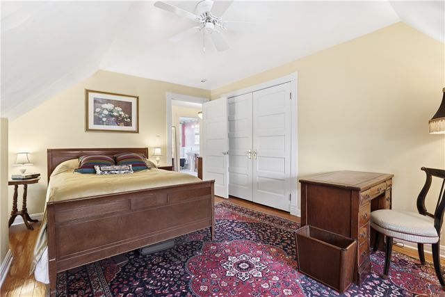 136 W Swissvale Ave, Regent Square, PA 15218