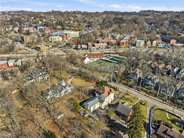 136 W Swissvale Ave, Regent Square, PA 15218