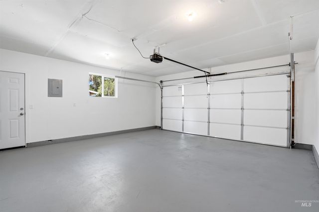 9225 W Landmark St, Boise, ID 83704