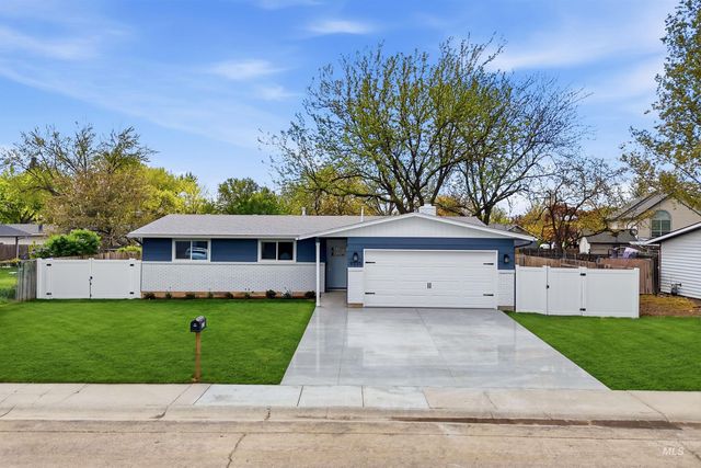 9225 W Landmark St, Boise, ID 83704