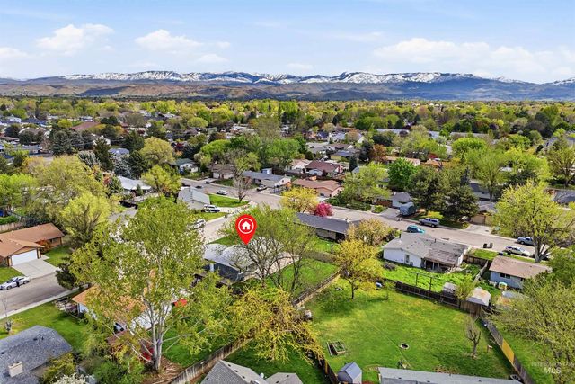 9225 W Landmark St, Boise, ID 83704