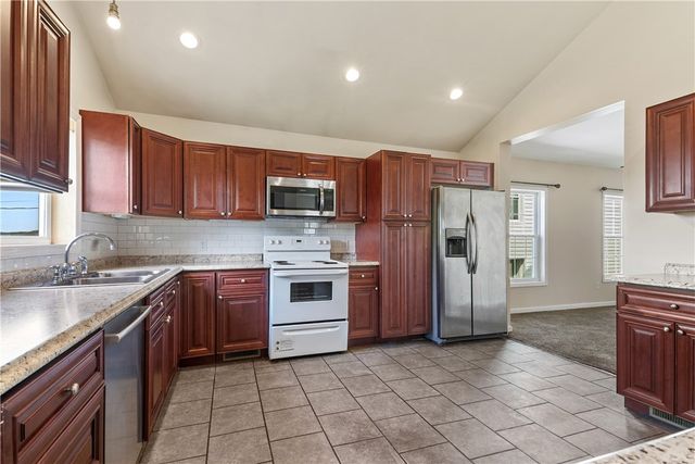 1365 Orchard Ave, New Kensington, PA 15068