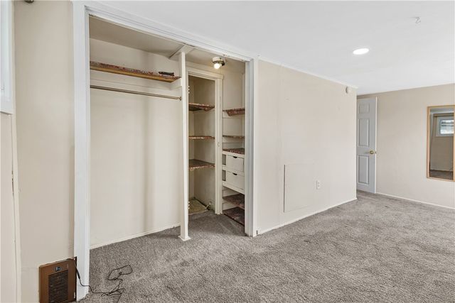 1365 Orchard Ave, New Kensington, PA 15068