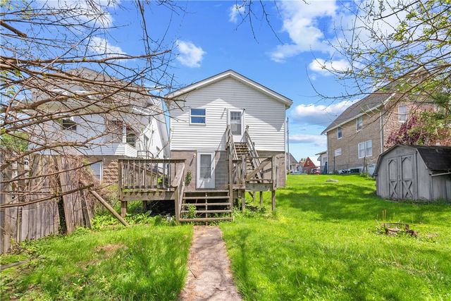 1365 Orchard Ave, New Kensington, PA 15068