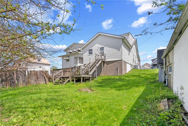 1365 Orchard Ave, New Kensington, PA 15068