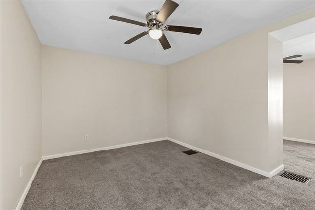 1365 Orchard Ave, New Kensington, PA 15068