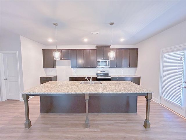 2614 Mills Commons Drive, Decatur, GA 30034