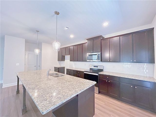 2614 Mills Commons Drive, Decatur, GA 30034