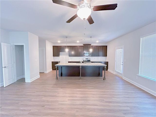 2614 Mills Commons Drive, Decatur, GA 30034