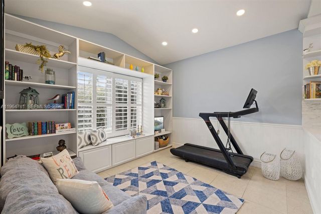 3122 SW 144th Pl, Miami, FL 33175