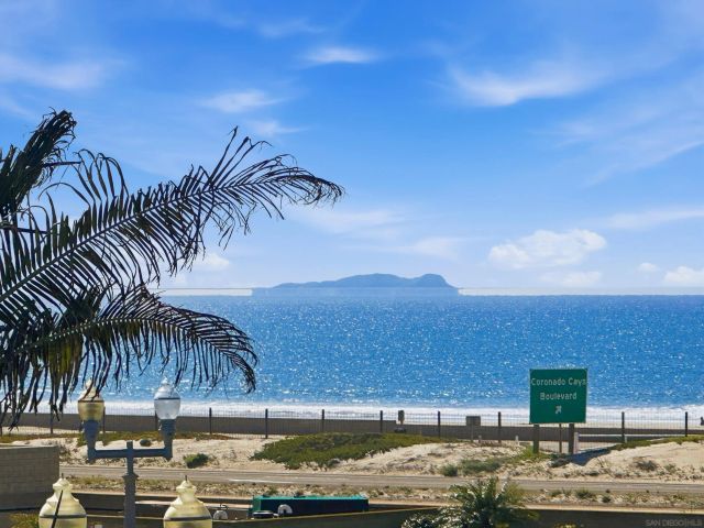 22 Montego Ct, Coronado, CA 92118