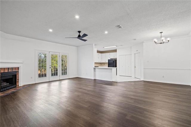 1263 Smithfield Road E, Mobile, AL 36695