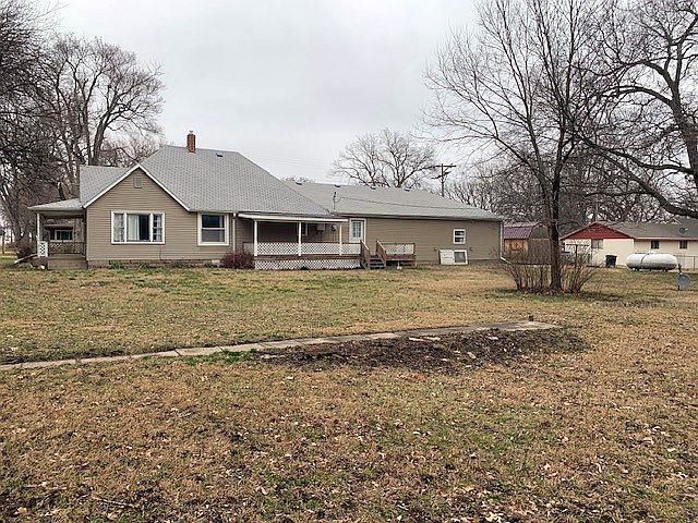 424 N Nelson St, Bennington, KS 67422
