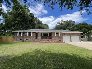4764 Holbird Street, North Charleston, SC 29405
