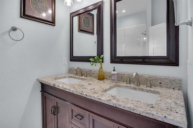 8602 AMEN CORNER PLACE, Palmetto, FL 34221